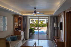 Mirage Club Swim Up Suite (Outdoor Jacuzzi) - Hotel Majestic Mirage Punta Cana